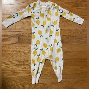 Hanna Andersson Baby Zip Sleeper in Organic Cotton Lemons 12-18mos